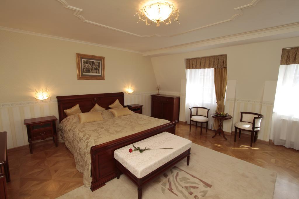 Spa Hotel Schlosspark Karlsbad Kamer foto