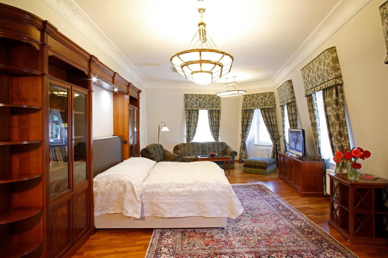 Spa Hotel Schlosspark Karlsbad Buitenkant foto